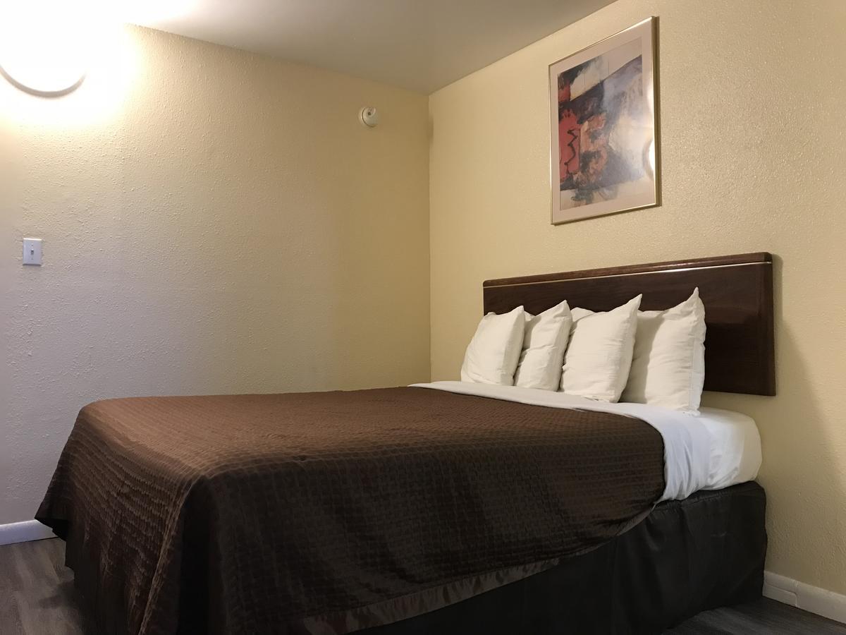 Relax Inn Of ميدفورد المظهر الخارجي الصورة
